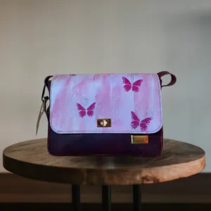 Cartera Artesana rosa con mariposas