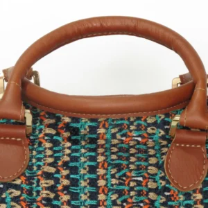 Baúl julieta en cuero y tela en telar manual